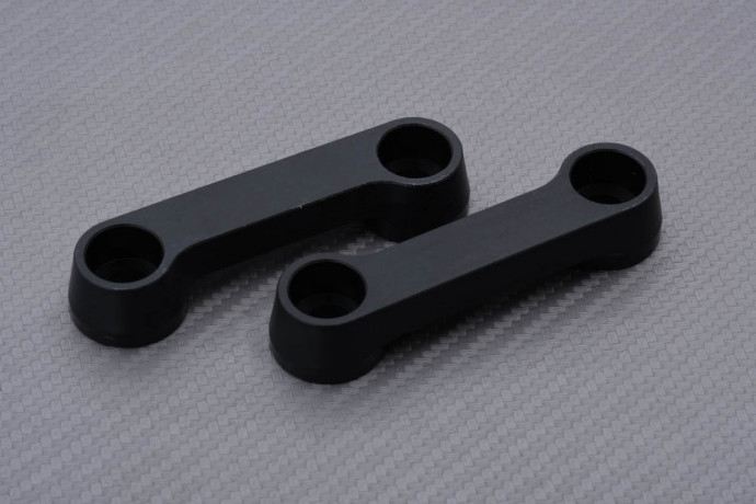 Aluminium passenger footrest Block off plates YAMAHA YZF R6 / R7 2017 - 2022 Aluminium passenger footrest Block off plates YAMAHA YZF R6 / R7 2017 - 2022
