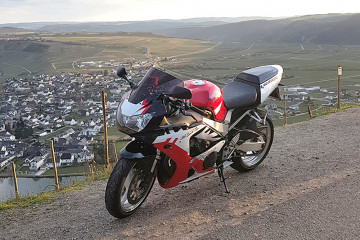 Complete Fairing set HONDA CBR 900 / 929 RR 2000 - 2001 Complete Fairing set HONDA CBR 900 / 929 RR 2000 - 2001