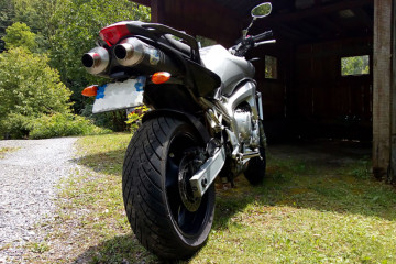 Kennzeichen Halterung AVDB YAMAHA FZ6 / FAZER 600 / S1 / S2 2004 - 2015 Kennzeichen Halterung AVDB YAMAHA FZ6 / FAZER 600 / S1 / S2 2004 - 2015