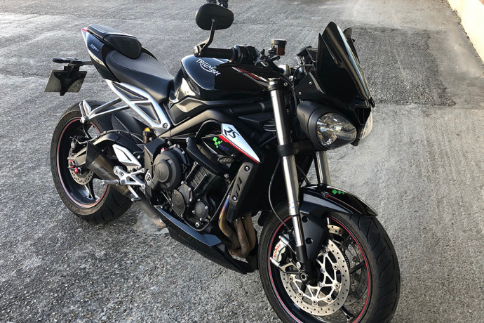 Cúpula en Policarbonato TRIUMPH STREET TRIPLE 765 / SPEED TRIPLE 1050 R / S / RS 2016 - 2020 Cúpula en Policarbonato TRIUMPH STREET TRIPLE 765 / SPEED TRIPLE 1050 R / S / RS 2016 - 2020