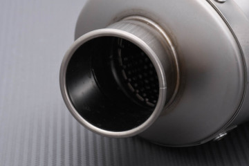 AKRAPOVIC Auspuff / SLIP-ON LINE Titan SUZUKI GSXR 1000 2005 - 2006