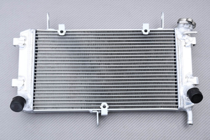 Radiateur SUZUKI GSX-S 750 2017 - 2021