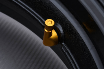 Cerchio anteriore SUZUKI BKING 1300 2007 - 2012 Cerchio anteriore SUZUKI BKING 1300 2007 - 2012