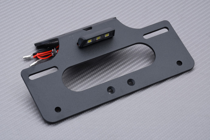 Spezifischer Kennzeichenhalter AVDB SUZUKI HAYABUSA GSXR 1300 / 1340 2021 - 2023 Spezifischer Kennzeichenhalter AVDB SUZUKI HAYABUSA GSXR 1300 / 1340 2021 - 2023