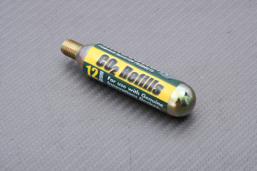 Lote de 3 botellas CO2 16 gr lisas GENUINE INNOVATION 02140