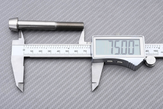 Vis d'étriers de Frein Radiaux en Titane / Inox pour KAWASAKI M10 X P1.25 X 75 MM