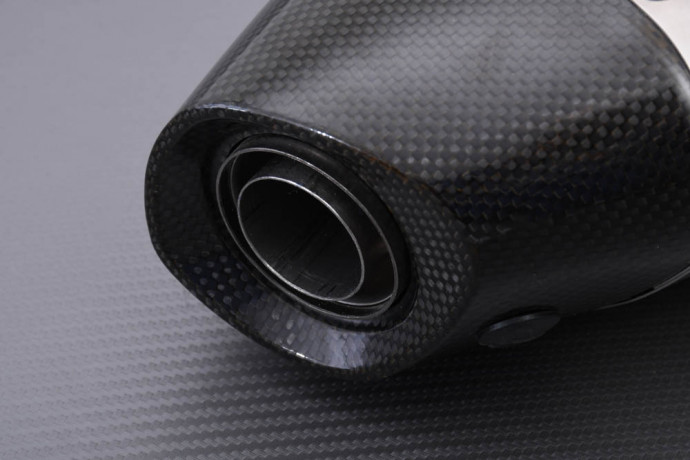 Ligne complète AKRAPOVIC EVOLUTION EXHAUST SYSTEM Titane SUZUKI GSXR 600 / 750 2006 - 2010 Ligne complète AKRAPOVIC EVOLUTION EXHAUST SYSTEM Titane SUZUKI GSXR 600 / 750 2006 - 2010