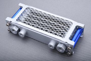 Radiatore olio universale con griglia protettiva da adattare Radiatore olio universale con griglia protettiva da adattare