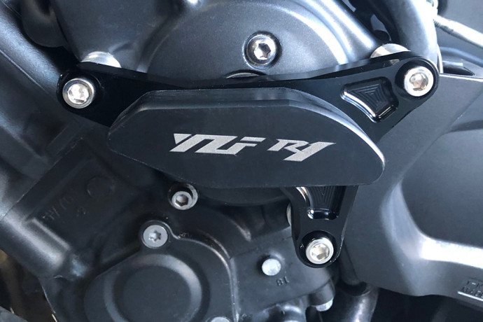 Coperchio carter motore YAMAHA YZF R1 2007 - 2008 Coperchio carter motore YAMAHA YZF R1 2007 - 2008
