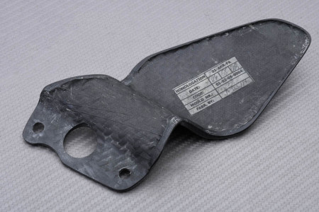 Protección Talonera derecha en carbono Akrapovic YAMAHA YZF R6 2008 - 2016