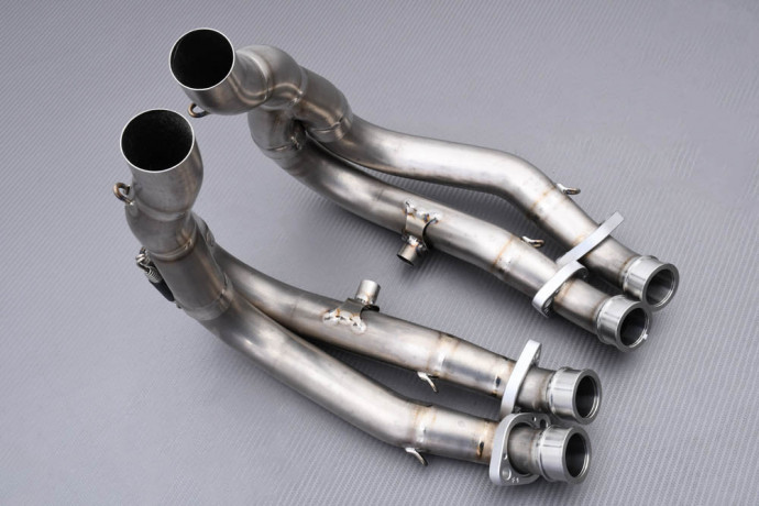 Ligne complète AKRAPOVIC EVOLUTION LINE EXHAUST SYSTEM Titane SUZUKI GSXR 600 / 750 2008 - 2010 Ligne complète AKRAPOVIC EVOLUTION LINE EXHAUST SYSTEM Titane SUZUKI GSXR 600 / 750 2008 - 2010