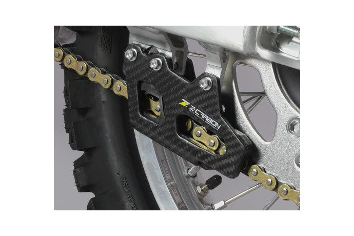 Protector de guía de cadena en carbono Z-CARBON YAMAHA YZ / YZF / WRF 125 / 250 / 450 2007 - 2017 REF : ZC35-2132