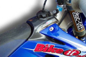 Carcasa protectora del depósito en carbono PRO-CARBON YAMAHA YZF 250 / 450 2006 - 2009 REF : Y-TC-01
