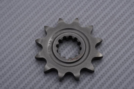 Piñón RENTHAL YAMAHA TZR / DT / APRILIA RS / RX / RIEJU MRX / SMX 50 1998 - 2002 Tipo : 306