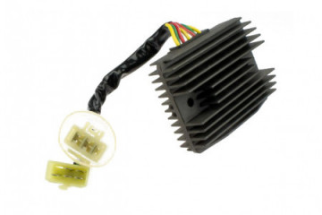 Regulador de tensión / rectificador TOURMAX HONDA VFR 800 VTEC 2004 - 2009 REF: RGU-148