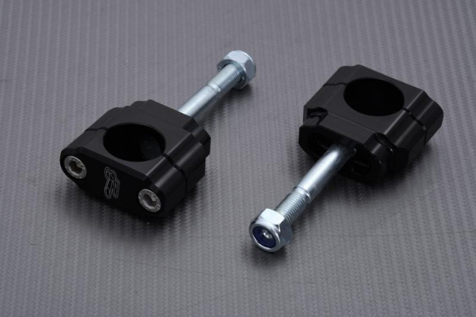Paire de pontets Aluminium Noir 28mm RENTHAL SUZUKI RMZ / RM 125 / 250 / 450 2002 - 2020 REF : CL003 Paire de pontets Aluminium Noir 28mm RENTHAL SUZUKI RMZ / RM 125 / 250 / 450 2002 - 2020 REF : CL003