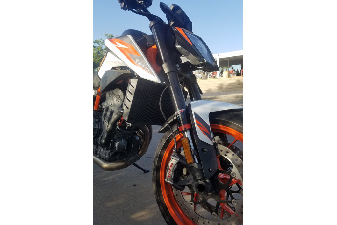 Kühlergrill- Abdeckung KTM Duke 890 / R / GP 2020 - 2024 Kühlergrill- Abdeckung KTM Duke 890 / R / GP 2020 - 2024