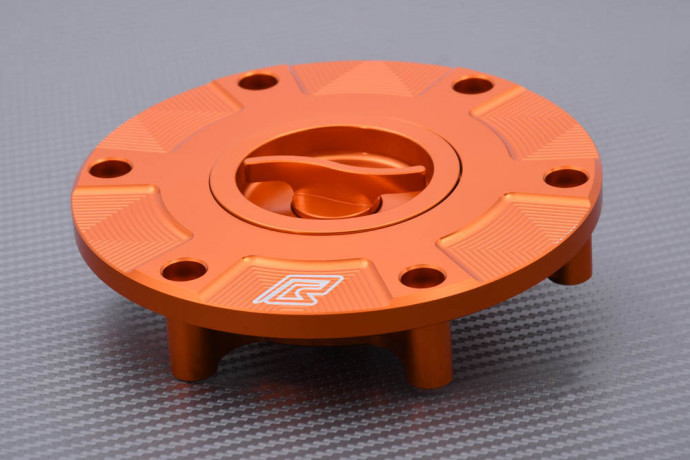 Trappe à Essence Ouverture Rapide 1/4 Tour KTM ADVENTURE / SUPER ADVENTURE 1050 / 1090 / 1190 / 1290 Trappe à Essence Ouverture Rapide 1/4 Tour KTM ADVENTURE / SUPER ADVENTURE 1050 / 1090 / 1190 / 1290