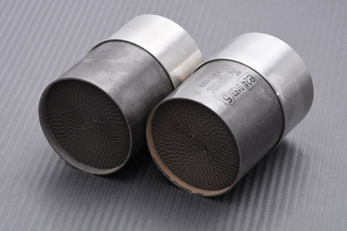 Pares de catalizadores de escape AKRAPOVIC homologados HARLEY DAVIDSON XL1200 V / C / R / X / FXSTD Deuce / Dyna Super Glide Pares de catalizadores de escape AKRAPOVIC homologados HARLEY DAVIDSON XL1200 V / C / R / X / FXSTD Deuce / Dyna Super Glide