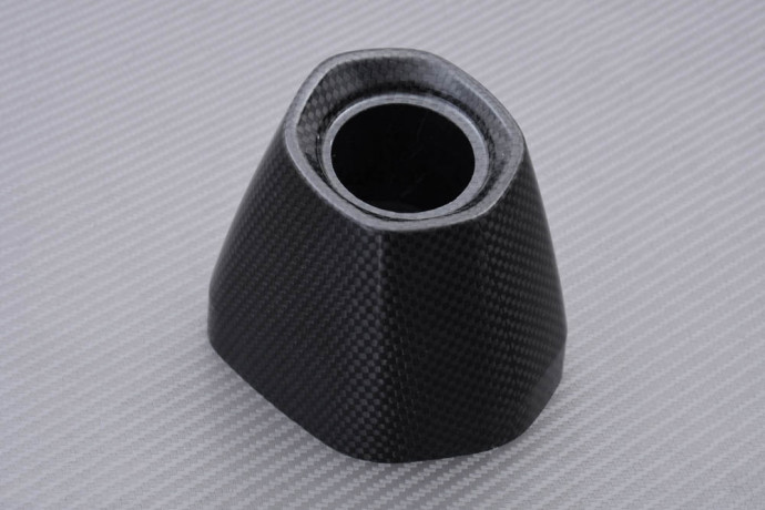 Estremità terminale AKRAPOVIC in Carbonio REF : V-EC58 Estremità terminale AKRAPOVIC in Carbonio REF : V-EC58