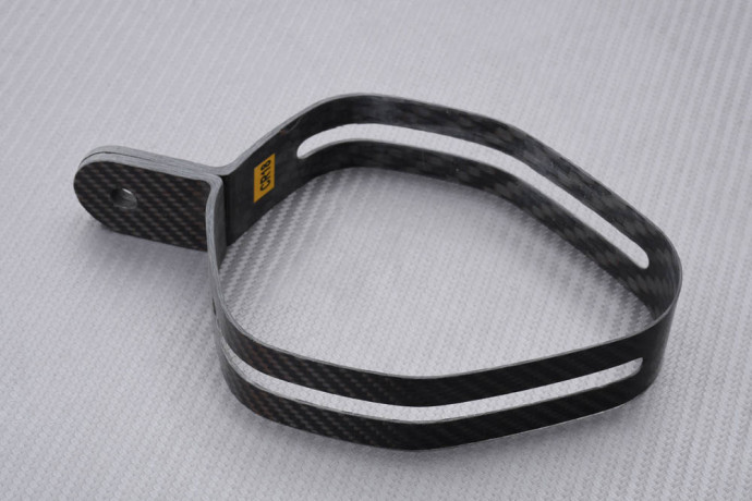 Auspuffschelle Akrapovič Carbon SUZUKI GSXR 1000 / BANDIT 650 / GSR 750 2007 - 2016 REF : P-MCCR18 Auspuffschelle Akrapovič Carbon SUZUKI GSXR 1000 / BANDIT 650 / GSR 750 2007 - 2016 REF : P-MCCR18