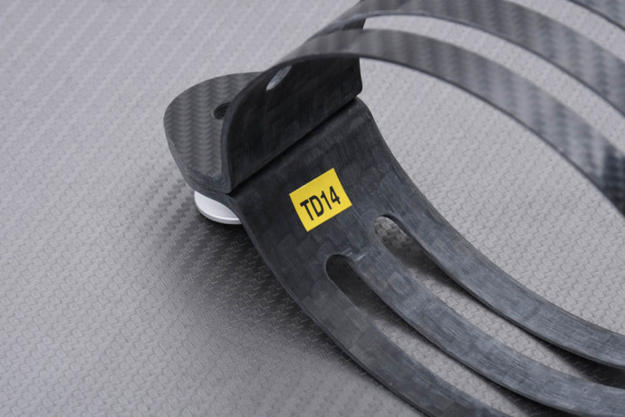 Akrapovič Carbon Exhaust Clamp YAMAHA XT X / R 2004 - 2015 REF : P-MCTD14 Akrapovič Carbon Exhaust Clamp YAMAHA XT X / R 2004 - 2015 REF : P-MCTD14
