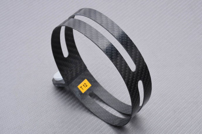 Auspuffschelle Akrapovič Carbon HONDA CBR 600 RR 2003 - 2004 REF : P-MCT12 Auspuffschelle Akrapovič Carbon HONDA CBR 600 RR 2003 - 2004 REF : P-MCT12