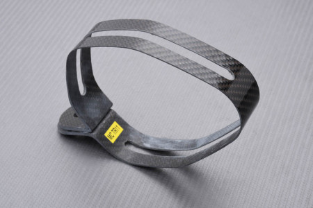 Collier d'échappement AKRAPOVIC en Carbone REF : P-MCTR11