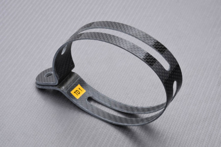 Collier d'échappement AKRAPOVIC en Carbone REF : P-MCTD1