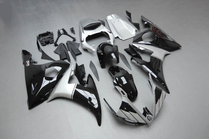 Complete Fairing set YAMAHA YZF R6 2005 Complete Fairing set YAMAHA YZF R6 2005