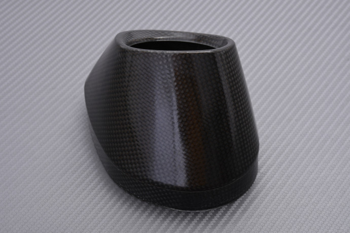 Embout d'échappement AKRAPOVIC en Carbone REF : Q5/210175 Embout d'échappement AKRAPOVIC en Carbone REF : Q5/210175