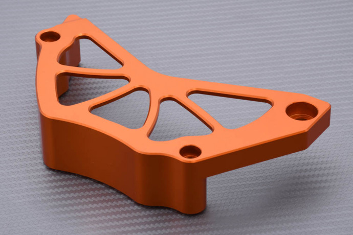 Abdeckung / Ritzelgehäuse KTM DUKE / ADVENTURE 790 / 890 2018 - 2023 Abdeckung / Ritzelgehäuse KTM DUKE / ADVENTURE 790 / 890 2018 - 2023
