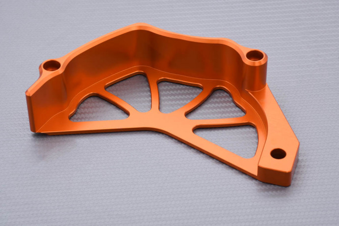 Cache / Carter pignon sortie de boite KTM DUKE / ADVENTURE 790 / 890 2018 - 2023