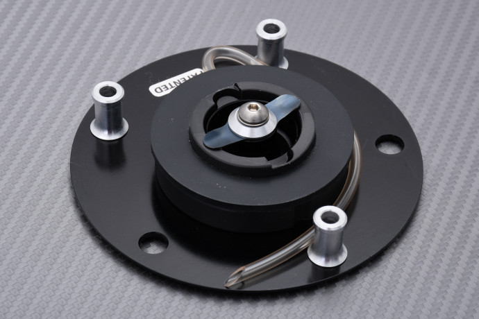 Trappe à essence en aluminium TWM avec clés KAWASAKI REF : TKC.03.N