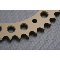 Rear Sprocket RENTHAL Light 530 HONDA CB1000R / Crossrunner / VFR 750 / 800 1990 - 2016