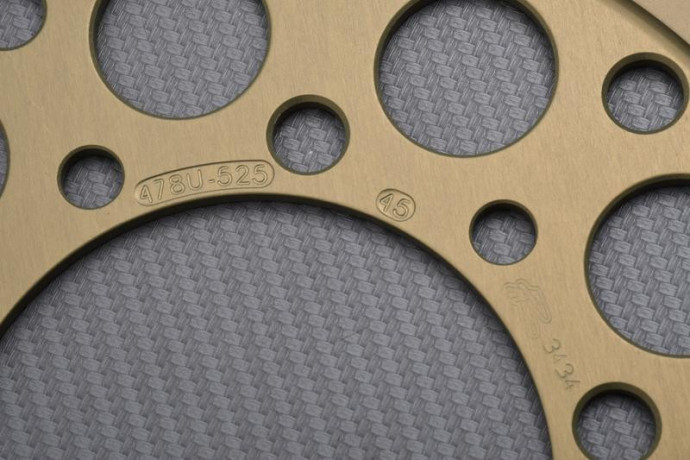 Rear Sprocket RENTHAL Ultra Light 520 APRILIA RSV / RSV4 / Tuono / V4 / Dorsoduro / Shiver 750 / 900 / 1000 / 1100 1998 - 2023 Rear Sprocket RENTHAL Ultra Light 520 APRILIA RSV / RSV4 / Tuono / V4 / Dorsoduro / Shiver 750 / 900 / 1000 / 1100 1998 - 2023