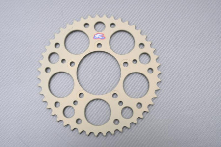 Couronne RENTHAL Ultra Light 525 SUZUKI SV / SVS / GSXR / GSF / Bandit 400 / 600 / 650 / 750 / 800 / 1100 1985 - 2007