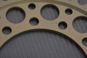 Corona RENTHAL Ultra Light 520 YAMAHA MT07 / MT09 / MT10 / R1 / R6 / R7 / SUZUKI GSXS / GSXR 600 / 750 / 1000 1999 - 2023