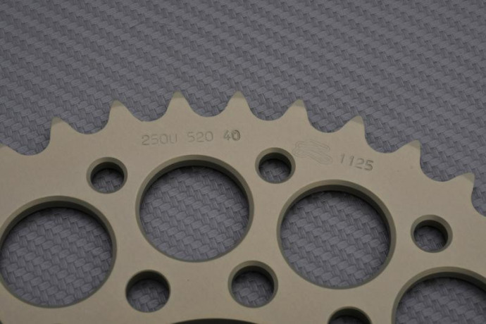 Rear Sprocket RENTHAL Ultra Light 520 MARVIC WHEELS / MARCHESINI RACE WHEELS 1992 - 1993 Rear Sprocket RENTHAL Ultra Light 520 MARVIC WHEELS / MARCHESINI RACE WHEELS 1992 - 1993