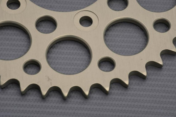 Couronne RENTHAL Ultra Light 525 MARCHESINI ULTRALIGHT / 5 SPOCKS / 10 SPOCKS / MAGNESIUM / CAST WHEEL 2005