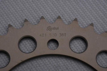 Rear Sprocket RENTHAL Light 520 DYMAG WHEEL / KAWASAKI BSB TEAM WHEEL 2000 - 2004 Rear Sprocket RENTHAL Light 520 DYMAG WHEEL / KAWASAKI BSB TEAM WHEEL 2000 - 2004