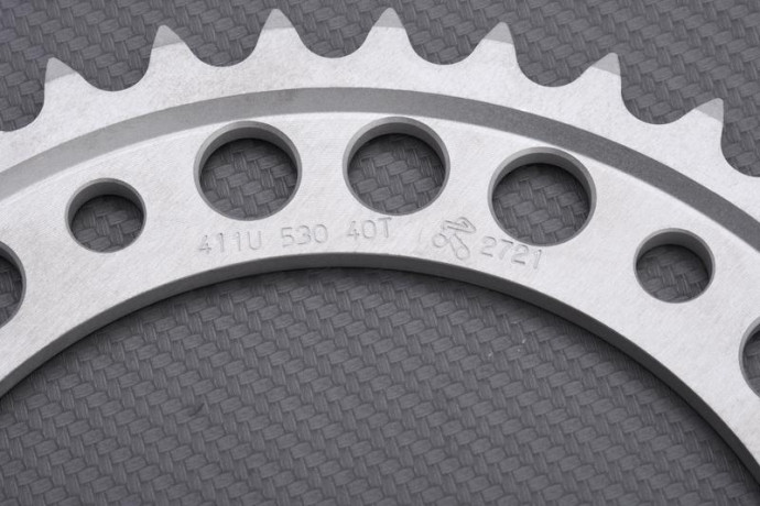 Rear Sprocket RENTHAL Ultra Light 530 HONDA CBR / 600 RR / 1000 RR SP1 / SP2 2003 - 2019 Rear Sprocket RENTHAL Ultra Light 530 HONDA CBR / 600 RR / 1000 RR SP1 / SP2 2003 - 2019