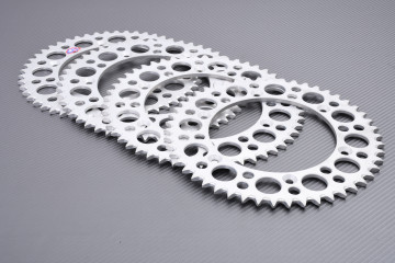 Couronne RENTHAL Ultra Light 520 HONDA CB / NX / NSR / XR 350 / 400 / 500 / 600 / YAMAHA WRF / WR / R / X 250 / 450 1982 - 2018