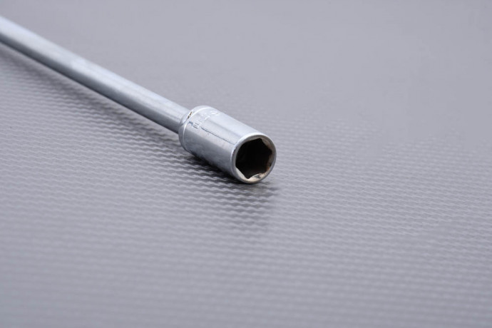 Destornillador (bi funcional) para carburador