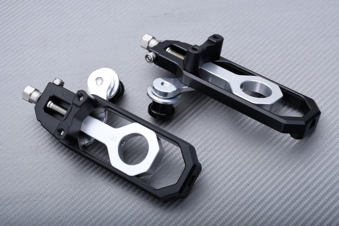 Aluminium Chain adjuster with swing arm spools bracket YAMAHA YZF R1 / R1M 2015 - 2023 Aluminium Chain adjuster with swing arm spools bracket YAMAHA YZF R1 / R1M 2015 - 2023