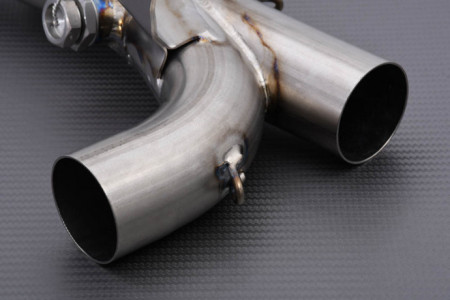 Tube intermédiaire / Mid Pipe TITANE de ligne complète AKRAPOVIC X-S10RFT6T OU C-S10RT6/2 SUZUKI GSXR 1000 2007 - 2008