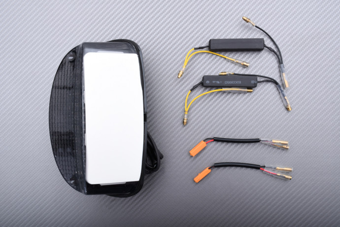 Feu Arrière à LED "Plug & Play" avec clignotants intégrés HONDA X11 CB1100SF 1999 - 2002 Feu Arrière à LED "Plug & Play" avec clignotants intégrés HONDA X11 CB1100SF 1999 - 2002