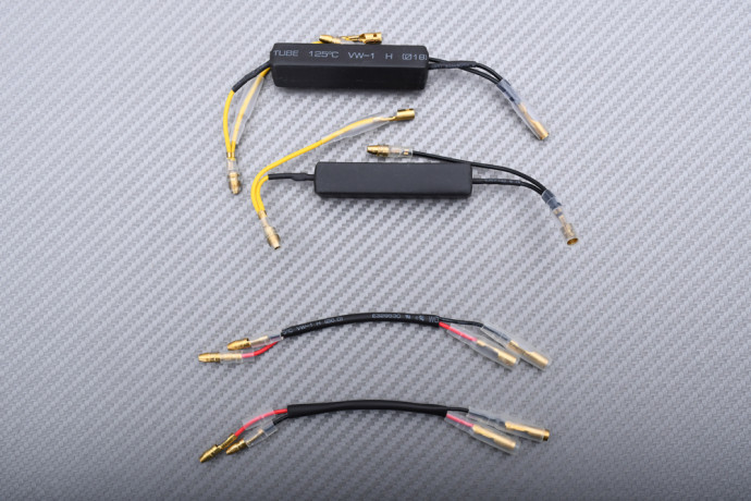 Piloto trasero LED "Plug & Play" con intermitentes integrados HONDA HORNET 600 2003 - 2006 Piloto trasero LED "Plug & Play" con intermitentes integrados HONDA HORNET 600 2003 - 2006