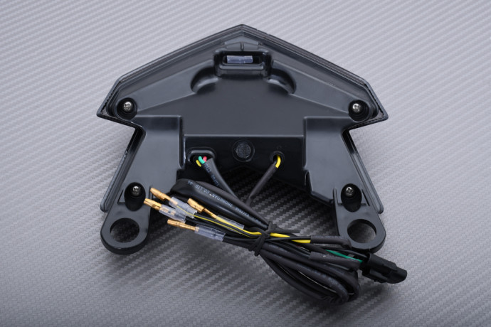 Feu Arrière à LED "Plug & Play" avec clignotants intégrés KAWASAKI Z800 / ZX6R 2013 - 2018 Feu Arrière à LED "Plug & Play" avec clignotants intégrés KAWASAKI Z800 / ZX6R 2013 - 2018