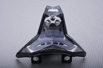 Fanale posteriore a LED "Plug & Play" con indicatori di direzioni integrati KAWASAKI ZX6R / ZX10R / Z400 / Z1000 2014 - 2023 Fanale posteriore a LED "Plug & Play" con indicatori di direzioni integrati KAWASAKI ZX6R / ZX10R / Z400 / Z1000 2014 - 2023